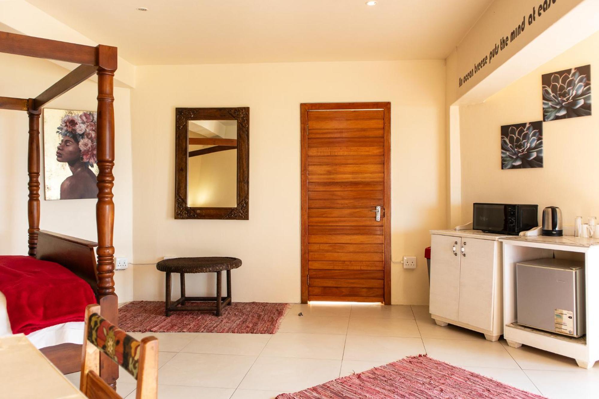 305 Guest House Amanzimtoti Eksteriør bilde