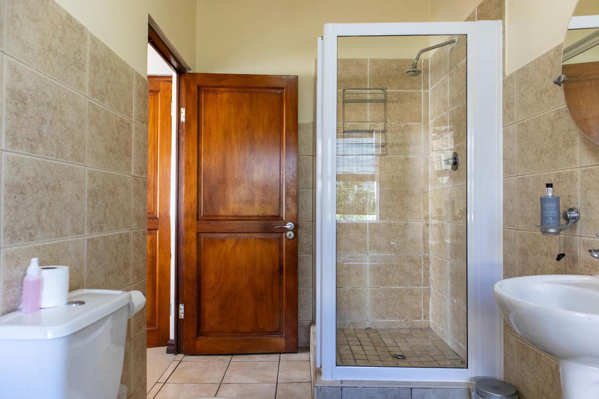 305 Guest House Amanzimtoti Eksteriør bilde